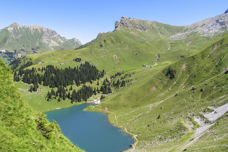 Bannalp – Rotgrätli – Rugghubelhütte – Brunnihütte – Bannalp